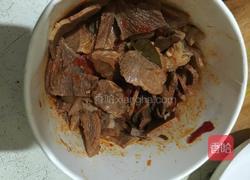 牛肉香干炒西葫芦的做法图解1