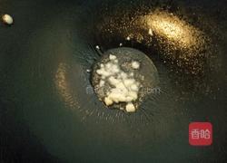 黄瓜酱爆鱿鱼圈的做法图解4