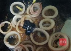 黄瓜酱爆鱿鱼圈的做法图解7