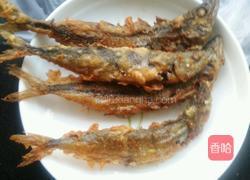 炸小鲅鱼的做法图解5