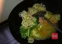 火腿炒藕片的做法图解5