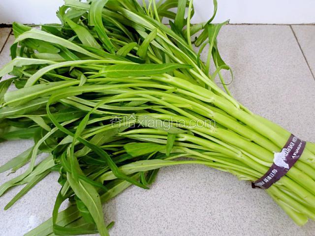 空心菜一把。
