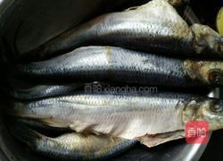 煎烧青鱼的做法图解1