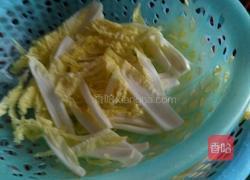蒜蓉粉丝蒸白菜的做法图解3