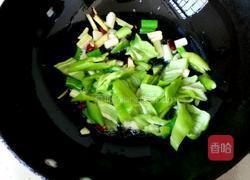 青椒鱿鱼花的做法图解7