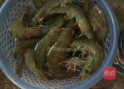XO酱爆鲜虾的做法图解1