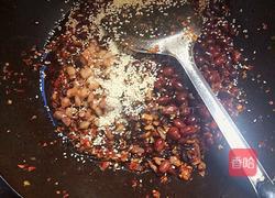 香菇肉丁辣酱的做法图解12