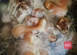 炖猪蹄的做法图解3
