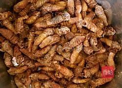 干煲雄蚕蛾的做法图解4