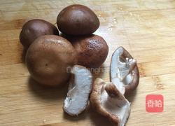 排骨焖卷子的做法图解1