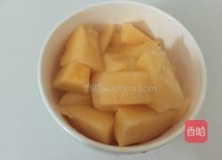 哈密瓜奶昔的做法图解2