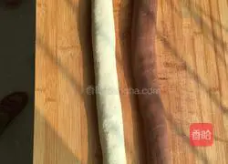 Illustration of how to make two-color steamed buns 2