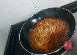 麻辣豆瓣酱宽带面条的做法图解8