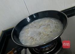 麻辣豆瓣酱宽带面条的做法图解5