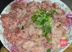 酸菜猪肉包的做法图解2