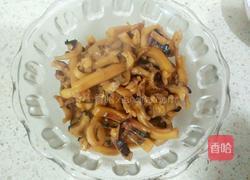 胡萝卜炒墨鱼丝的做法图解7