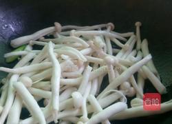 海鲜菇炒蒜的做法图解4