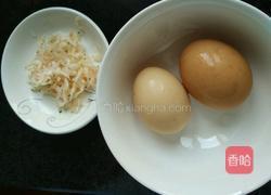 虾米蒸蛋的做法图解1