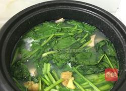 猪肝菠菜粥的做法图解2