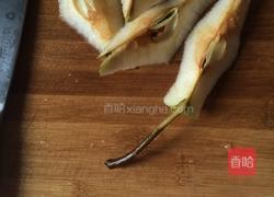 川贝冰糖梨水的做法图解2