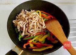 彩椒炒肉丝的做法图解11