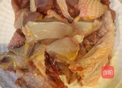 酱油焖鸡的做法图解1