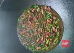 蒜苗炒鱿鱼的做法图解5