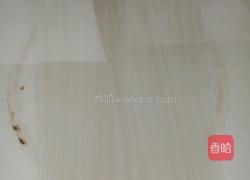 芹菜炒粉的做法图解2