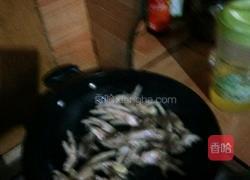 酸菜凤爪的做法图解5