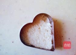 土司煎蛋的做法图解2