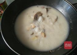 胖头鱼尾汤的做法图解8