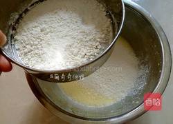 六寸戚风蛋糕（2蛋配方）的做法图解6