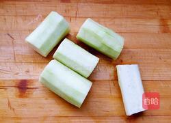 鸡蛋炒丝瓜条的做法图解2