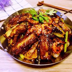 香辣干锅排骨虾的做法[图]