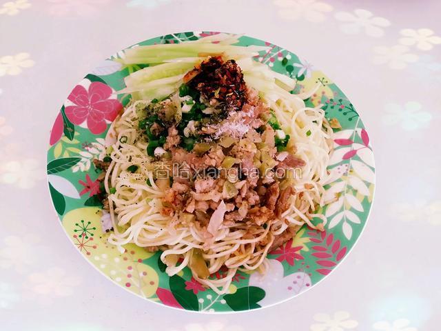榨菜肉沫凉面