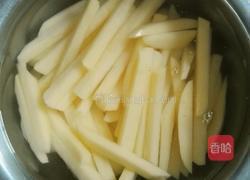 自制炸薯条的做法图解2