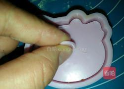 Kitty猫卡通月饼的做法图解11