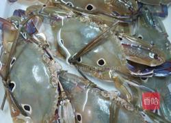 薑蔥炒蟹的做法图解1