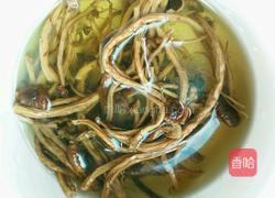 茶树菇焖鸡的做法图解2