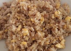鸡蛋瘦肉炒饭