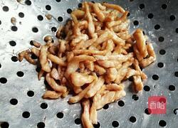 竹叶菜杆炒肉丝的做法图解10