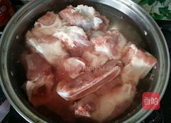 养生猪骨汤的做法图解1