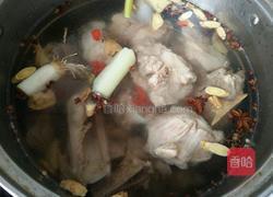 养生猪骨汤的做法图解4