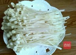 金针菇拌黄瓜的做法图解1