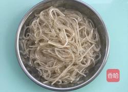 茴子白炒粉条的做法图解1