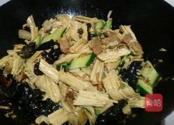 腐竹木耳黄瓜（猪肉版)的做法图解11