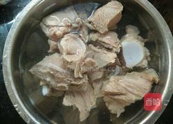 清热祛湿猪扇骨汤的做法图解4