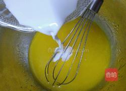 红丝绒戚风(八寸)的做法图解6