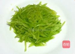 麻辣青笋鸡丝的做法图解3