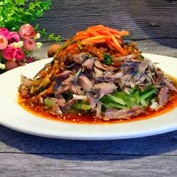 麻辣青笋鸡丝的做法[图]